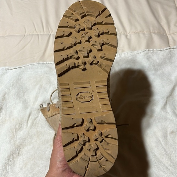 Men’s, size 12, tan, Bates brand military style tactical boots. - Picture 4 of 5